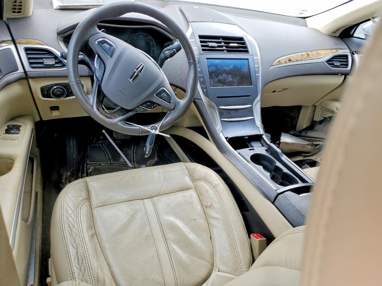 2013 LINCOLN MKZ