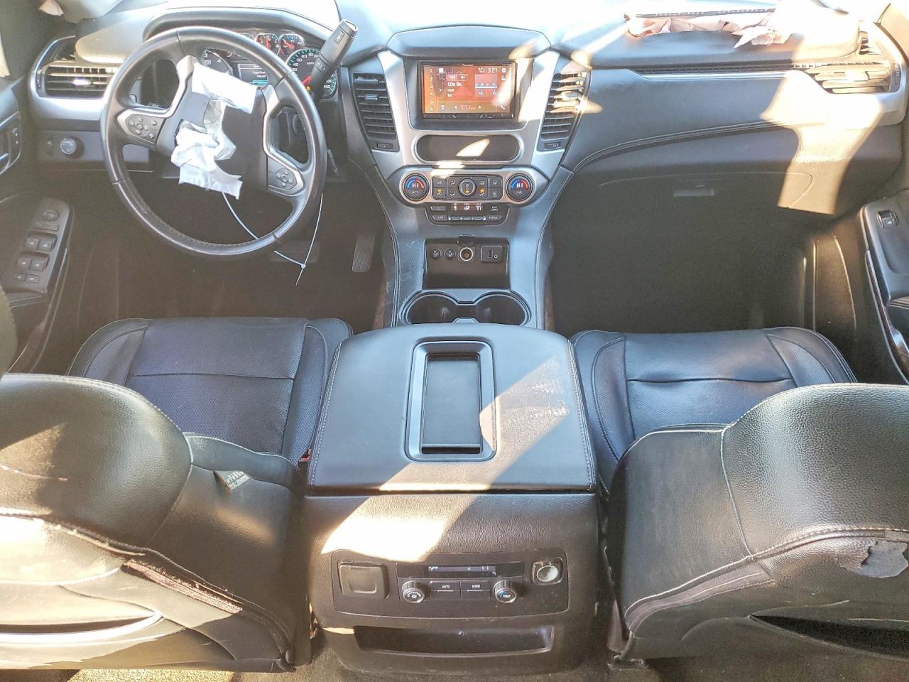 2017 CHEVROLET Suburban