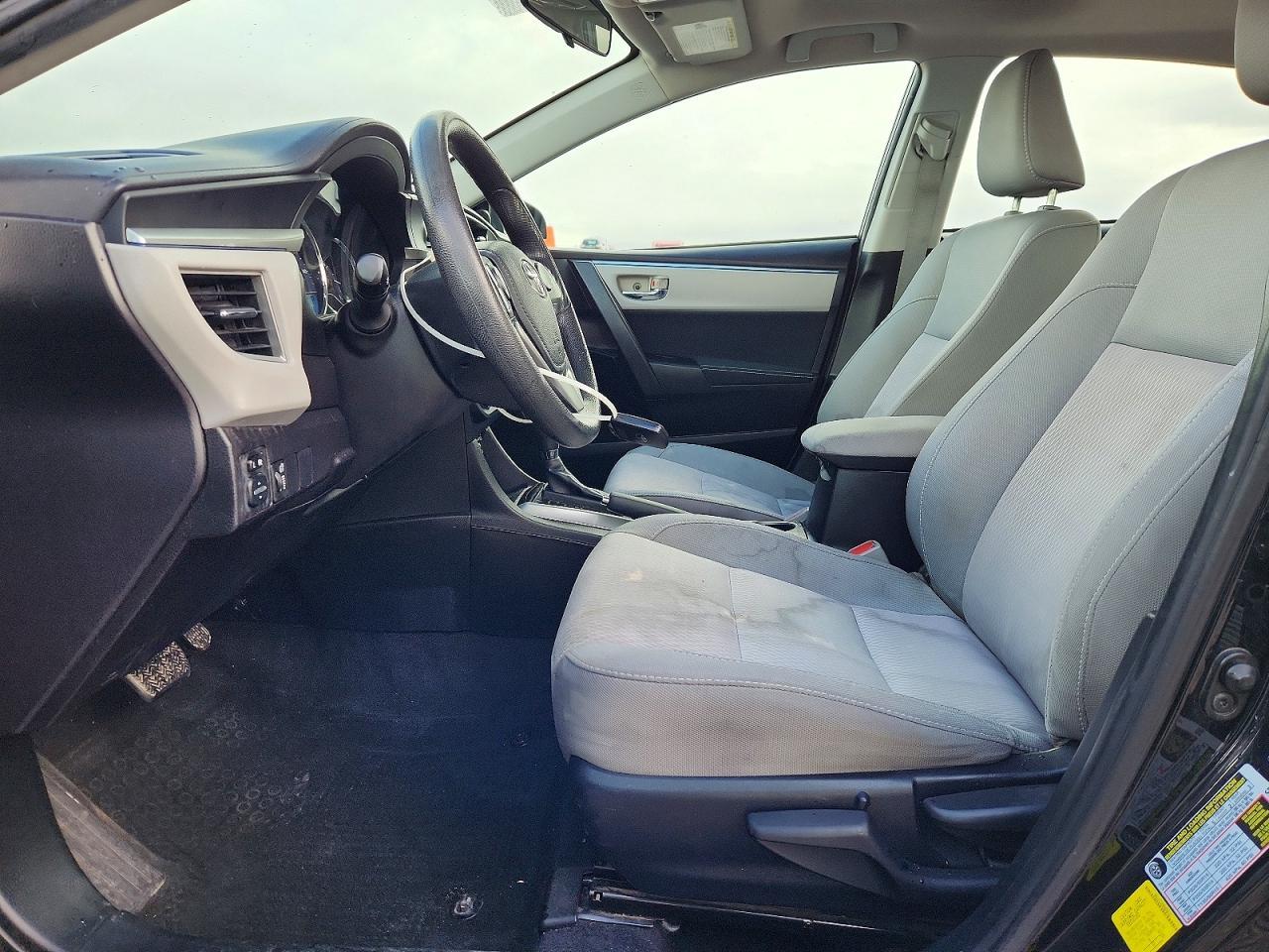 2015 TOYOTA COROLLA