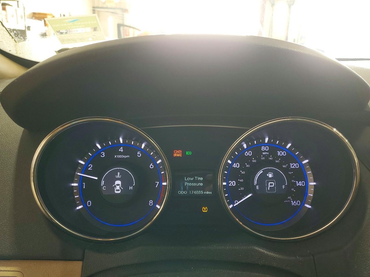 2012 HYUNDAI SONATA