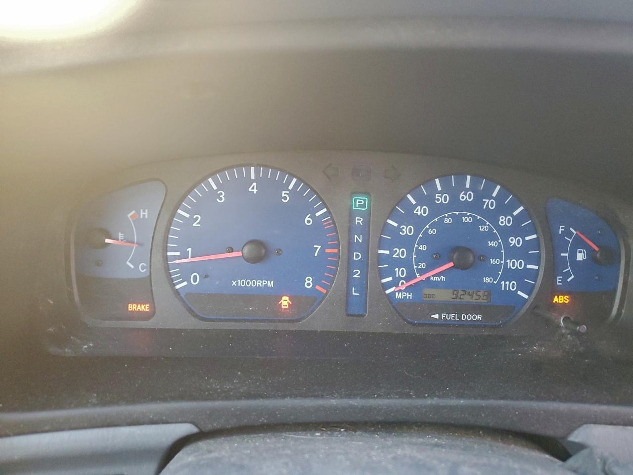 2002 TOYOTA SIENNA
