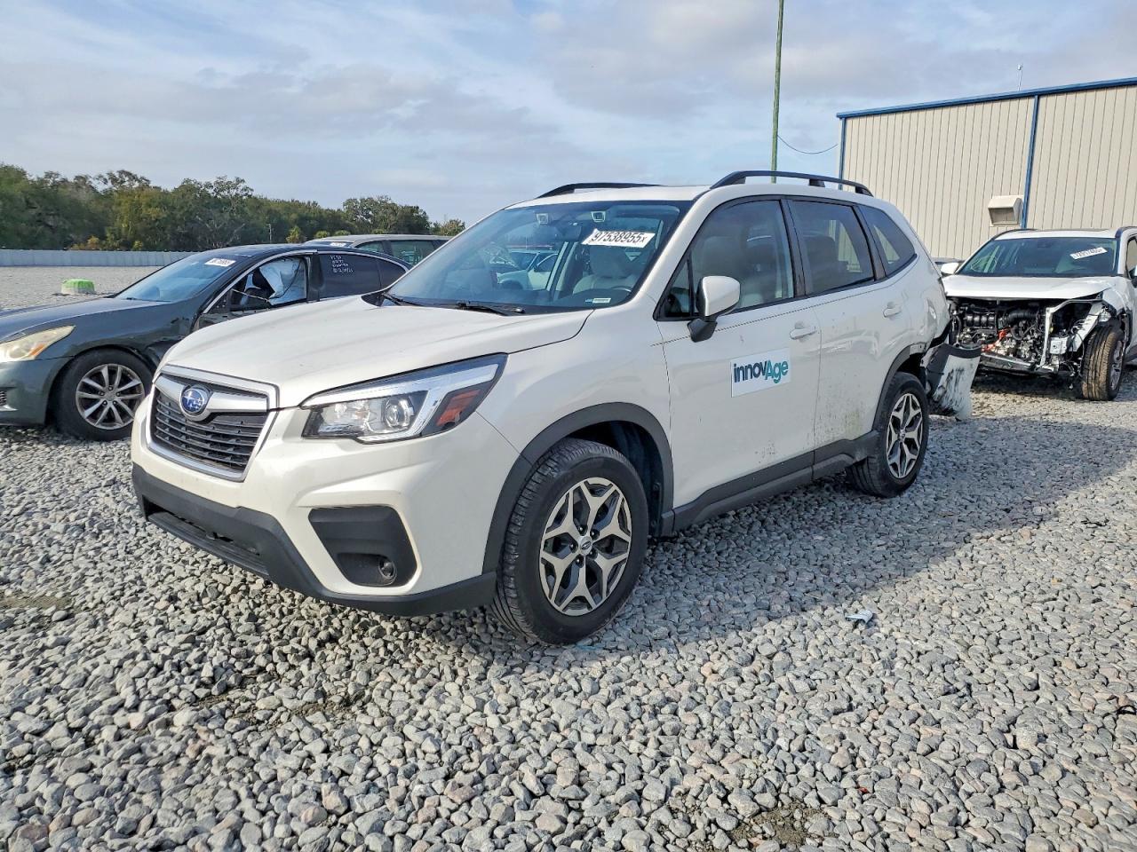 2020 SUBARU FORESTER