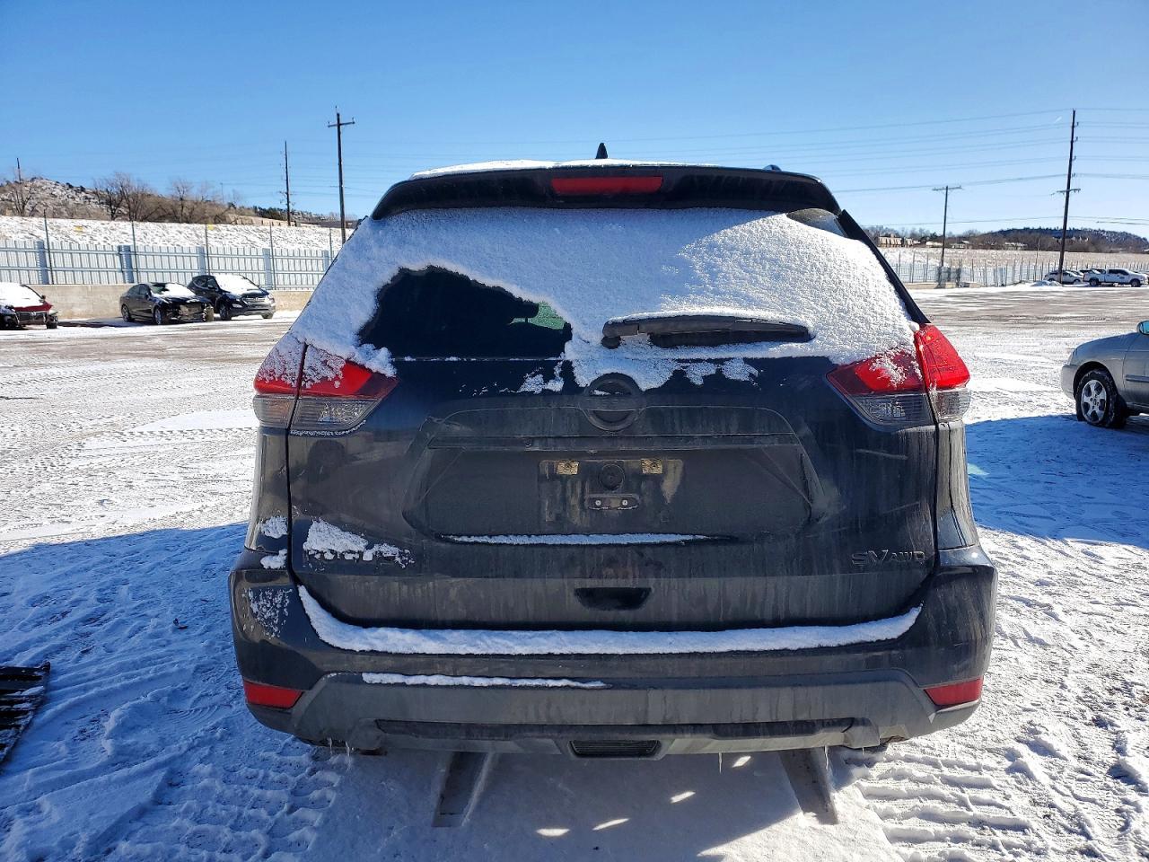 2017 NISSAN ROGUE