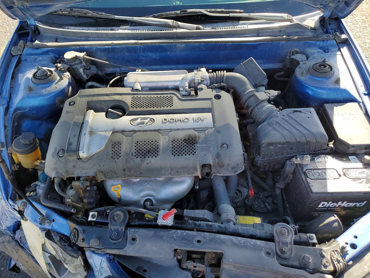 2004 HYUNDAI ELANTRA