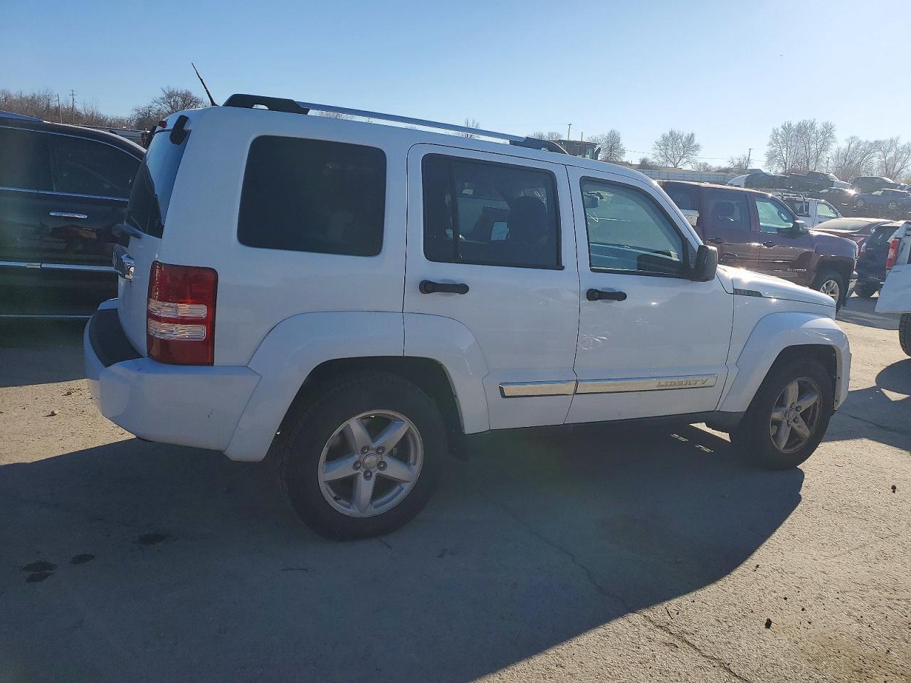 2012 JEEP Liberty