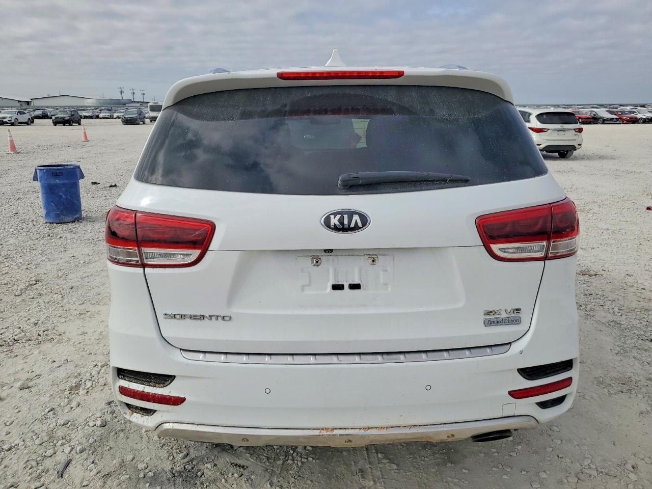 2017 KIA SORENTO
