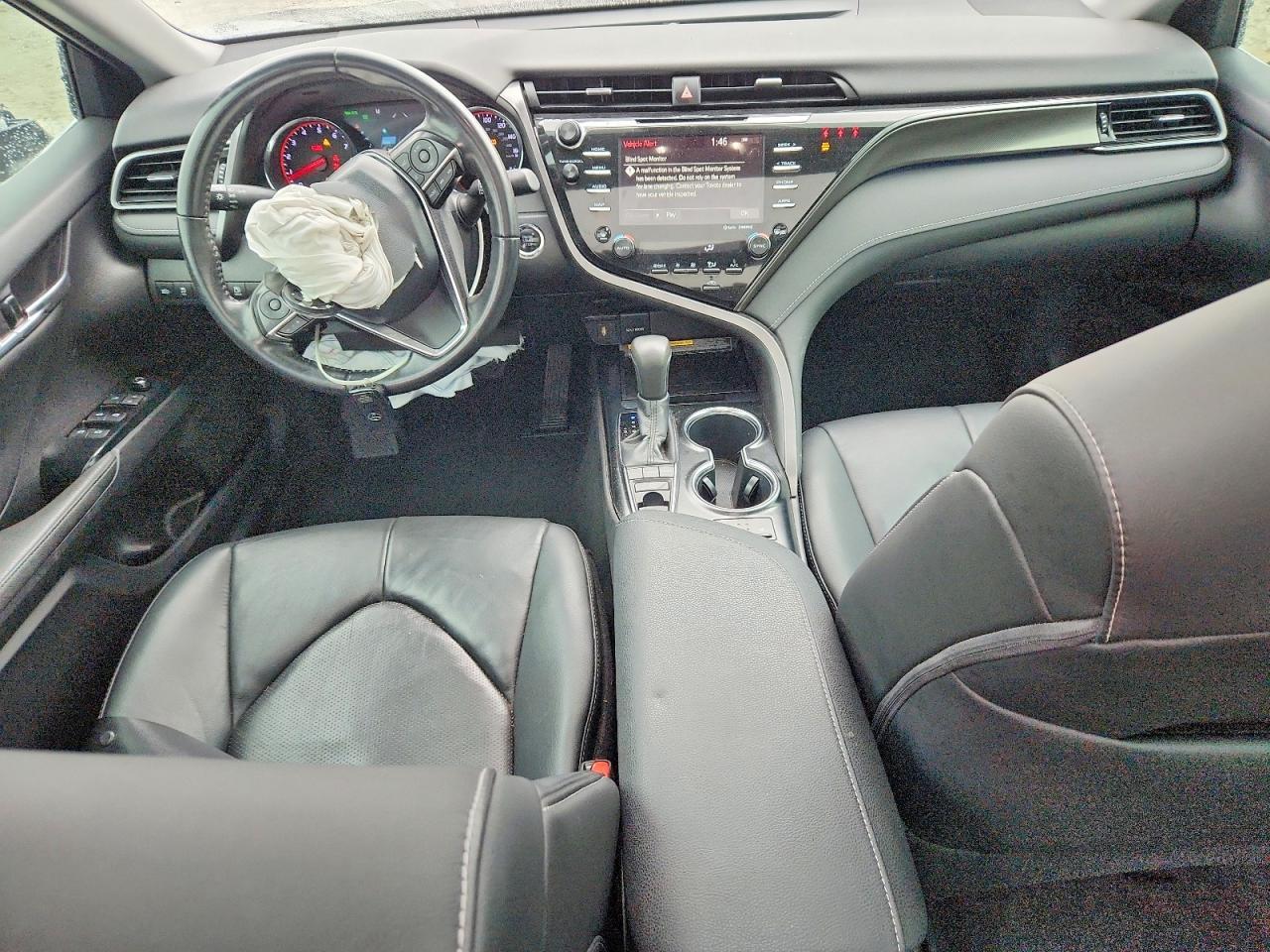 2019 TOYOTA CAMRY