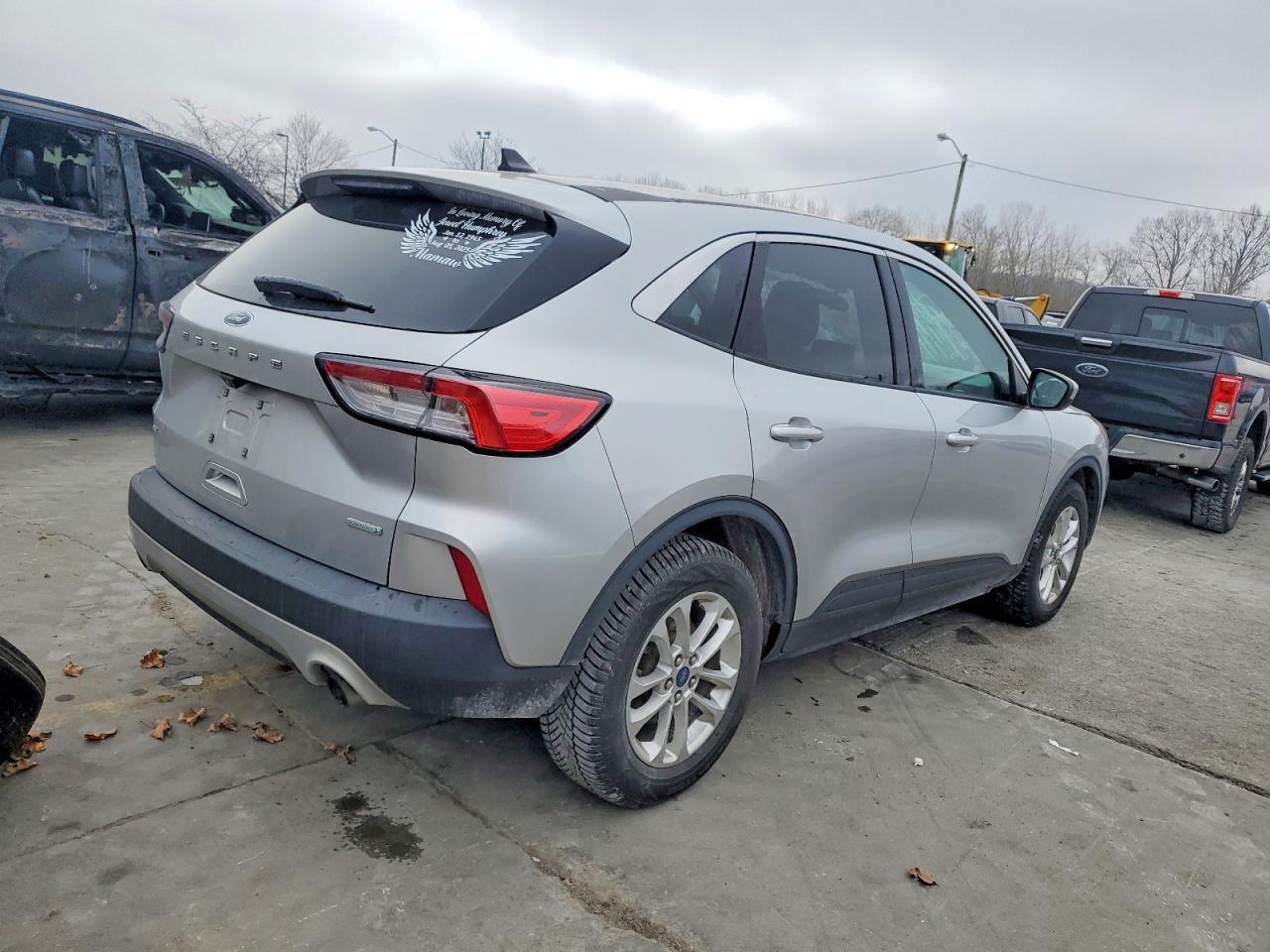 2020 FORD ESCAPE
