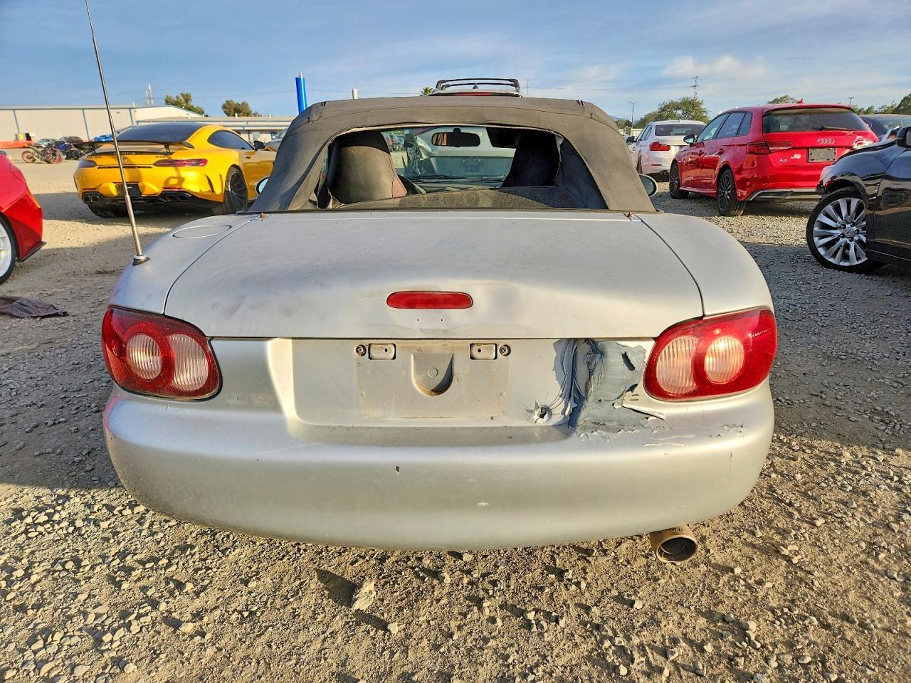 2001 MAZDA MX-5 Miata
