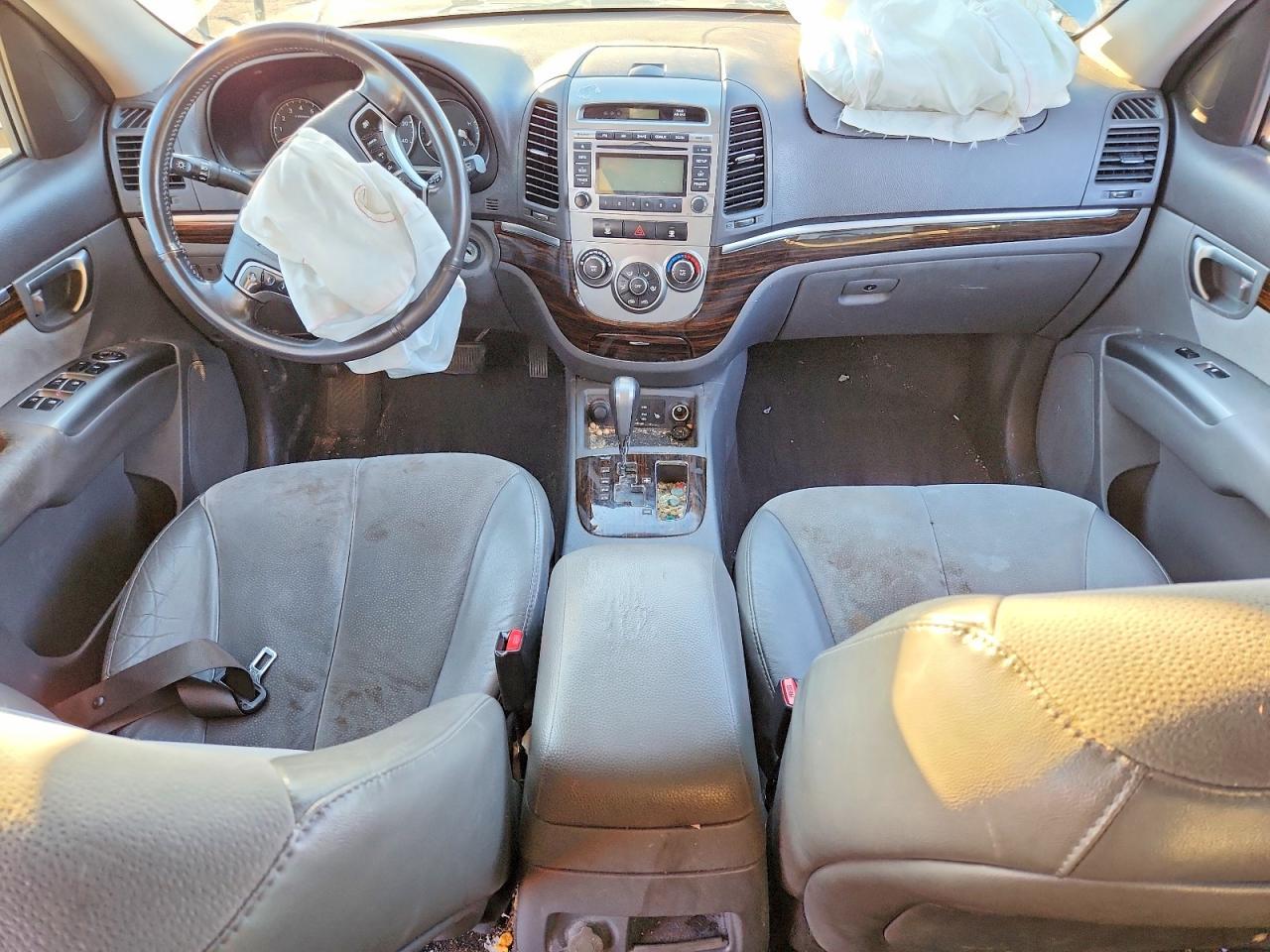 2011 HYUNDAI SANTA FE