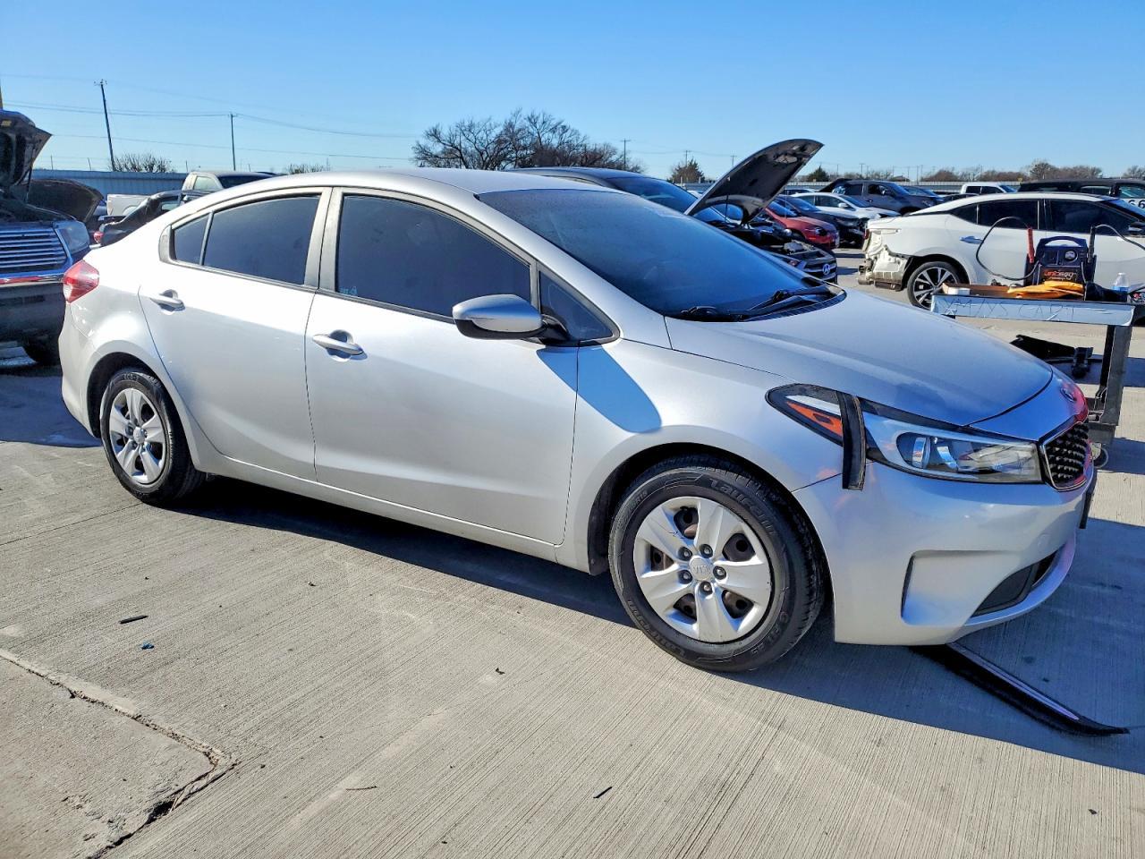 2017 KIA FORTE