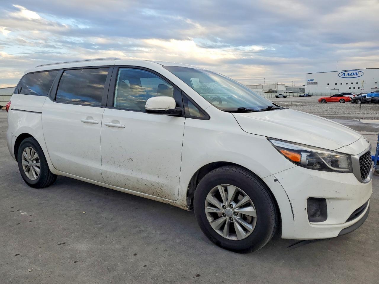 2016 KIA SEDONA