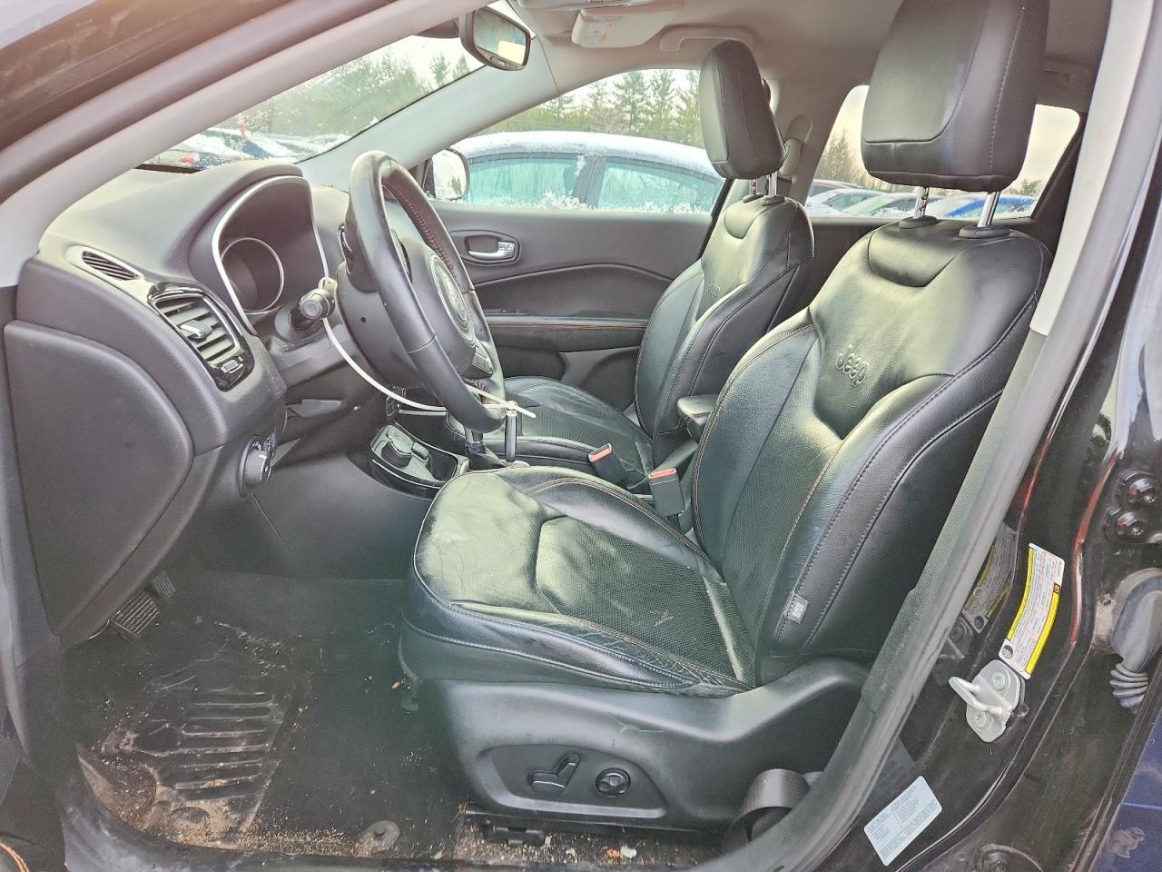 2017 JEEP Compass