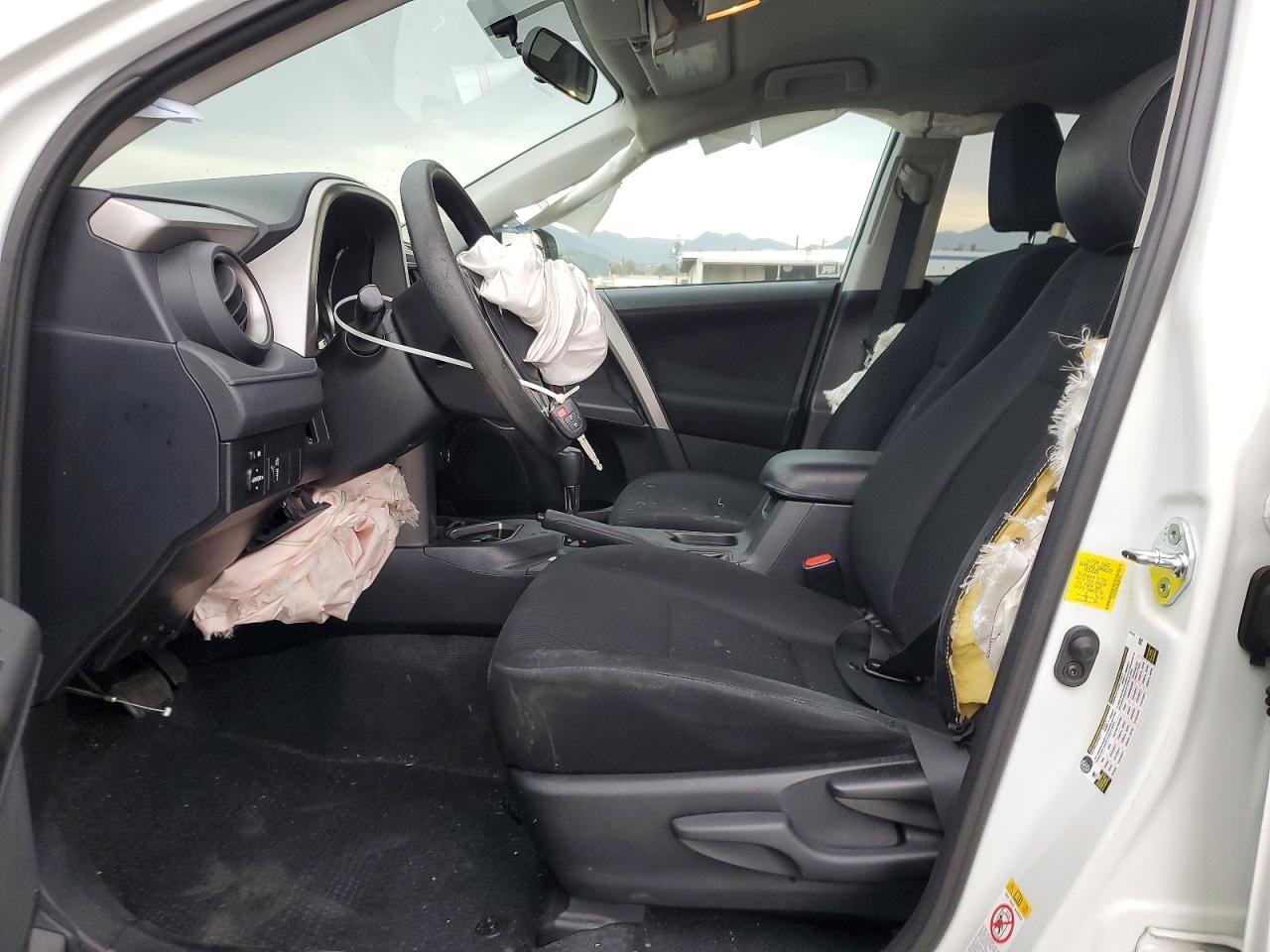 2016 TOYOTA RAV4