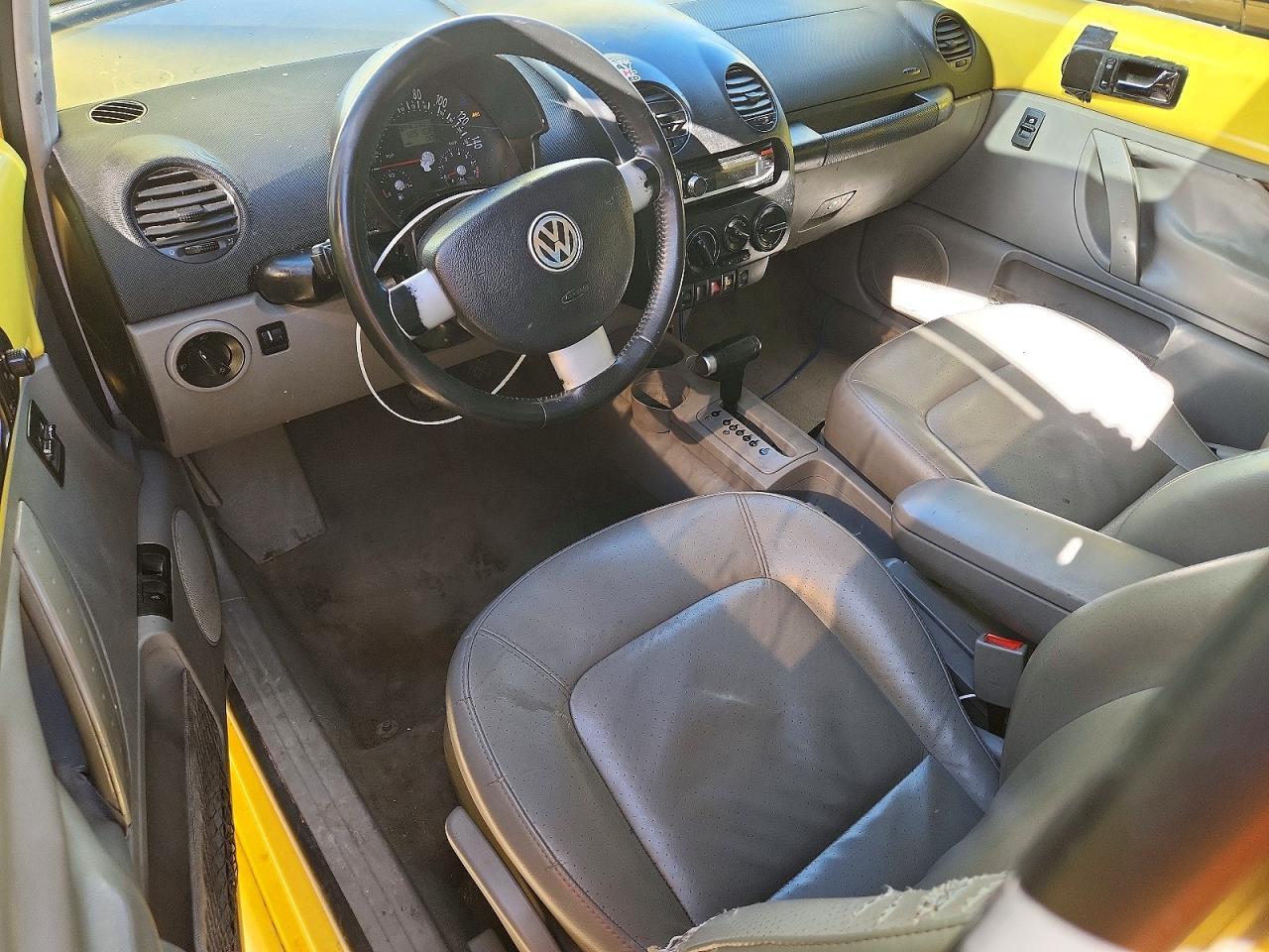 2000 VOLKSWAGEN Beetle
