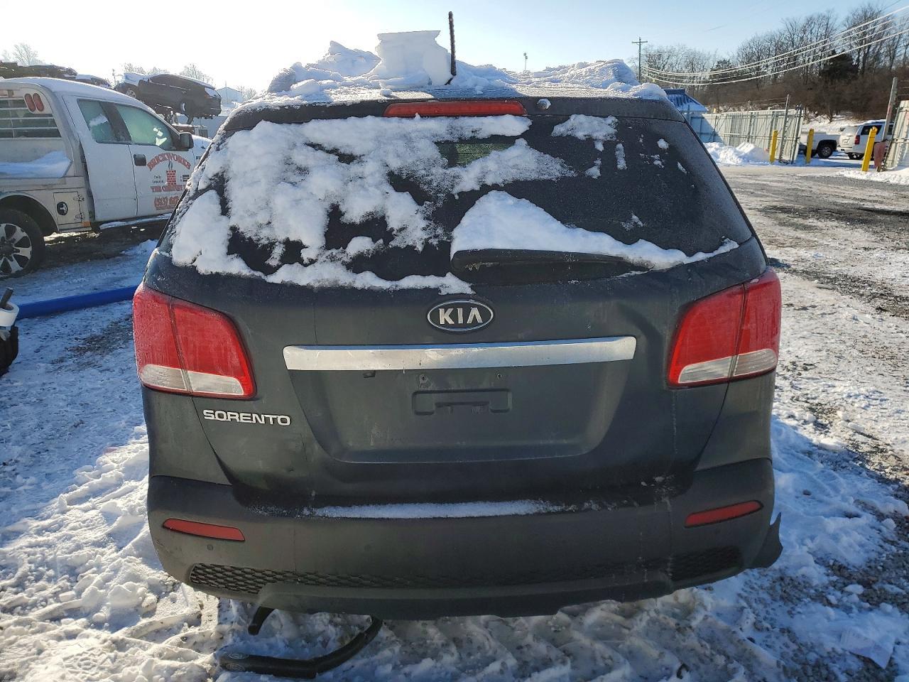 2013 KIA SORENTO