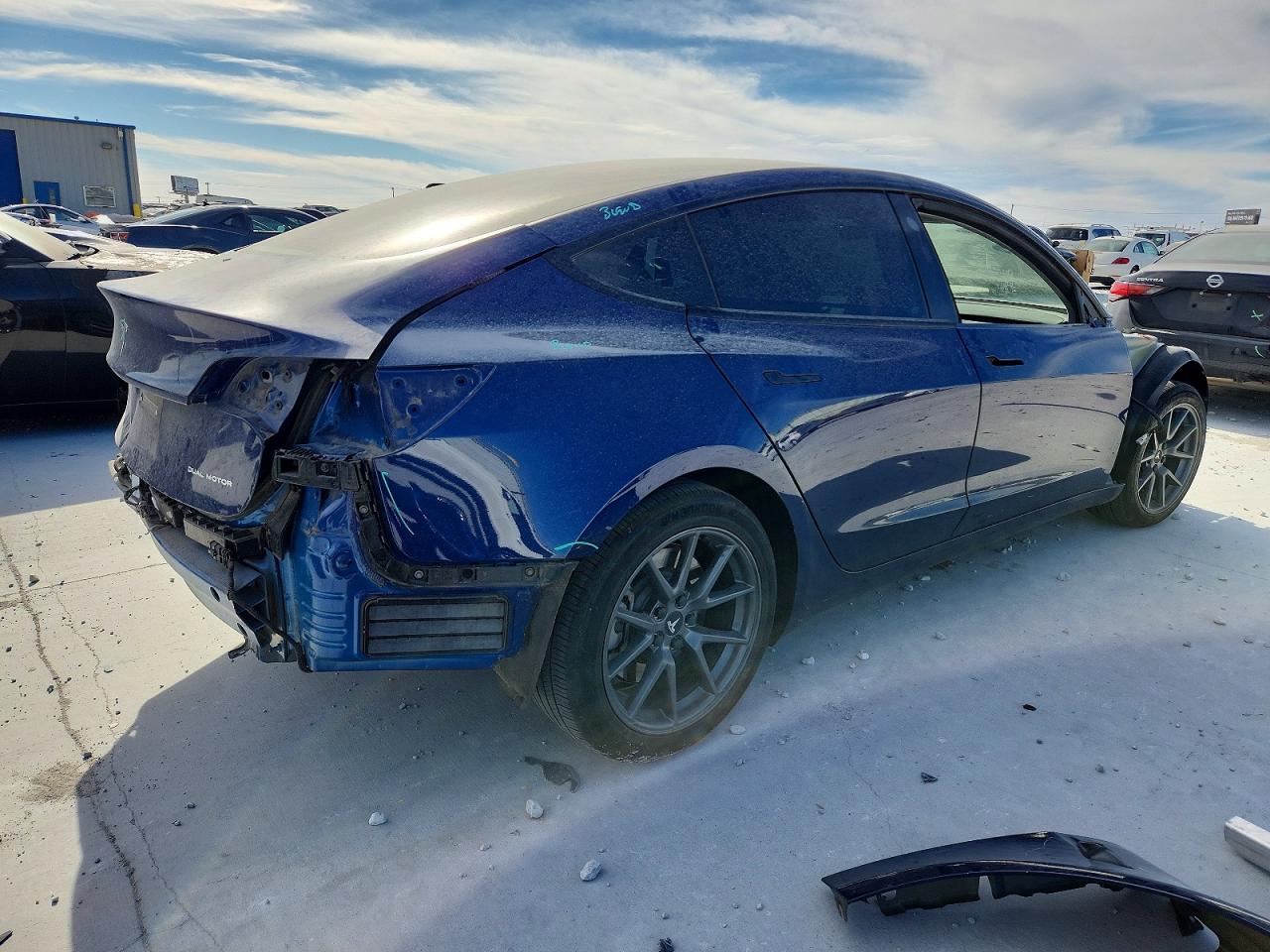 2023 TESLA MODEL 3