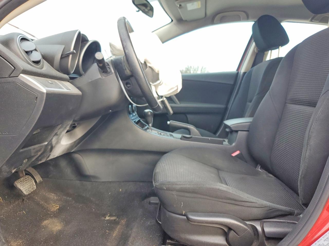 2013 MAZDA 3