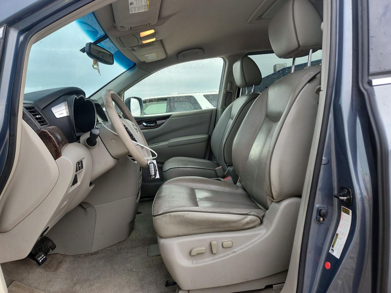 2012 NISSAN Quest