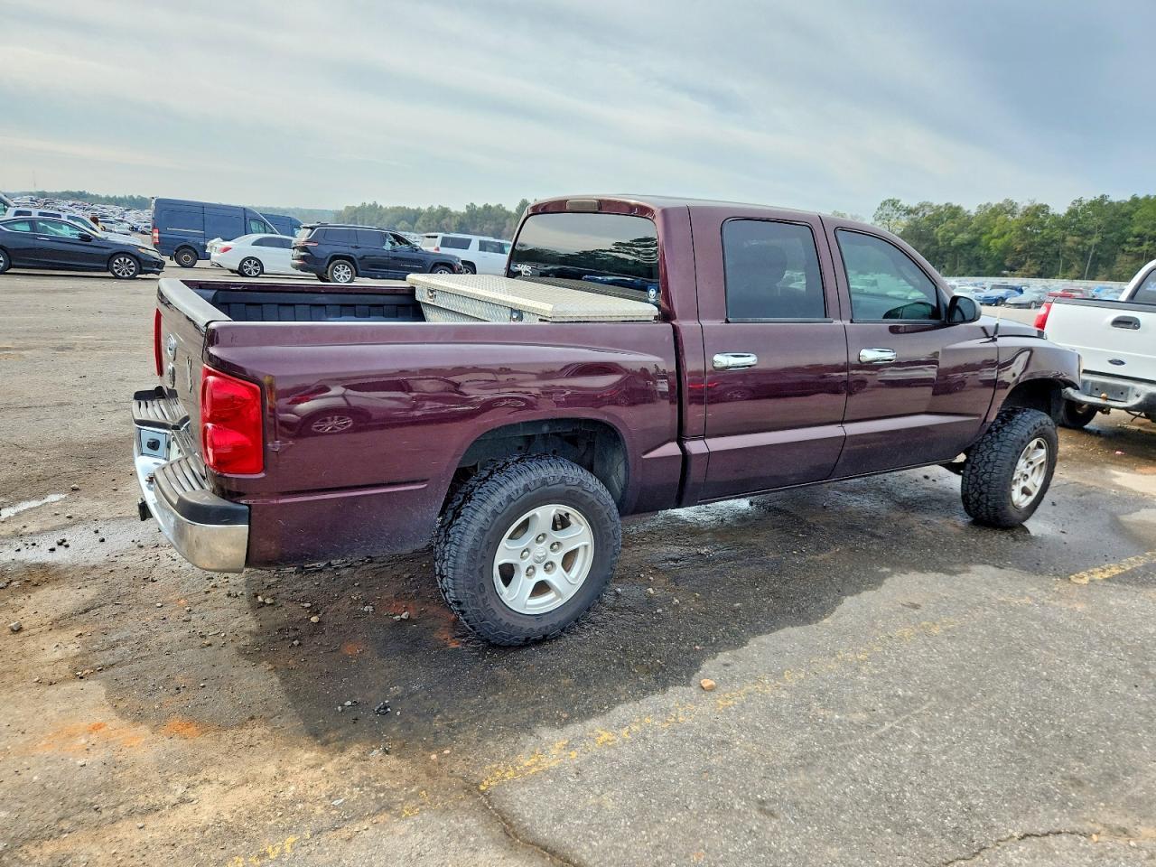 2005 DODGE Dakota