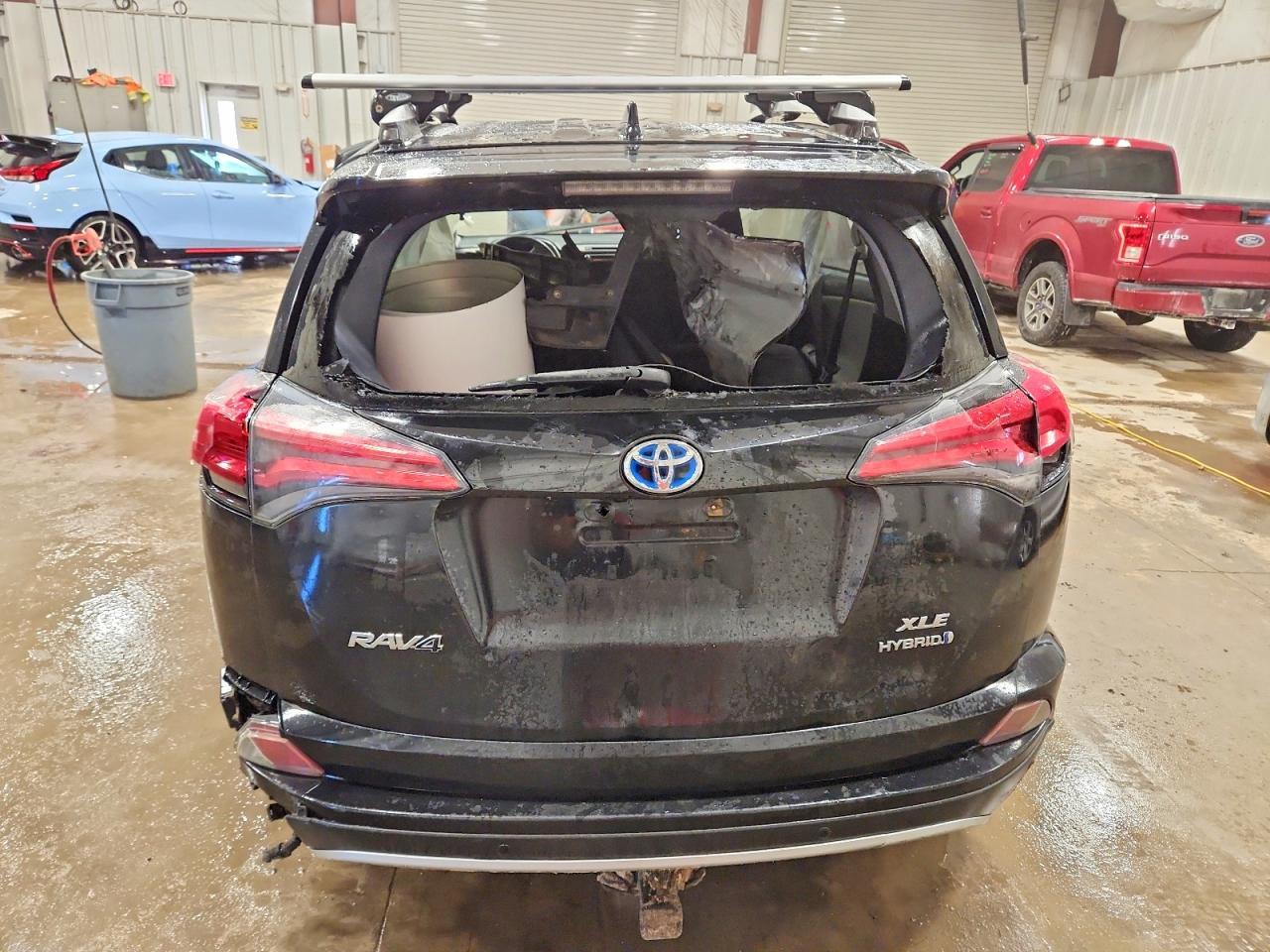 2016 TOYOTA RAV4