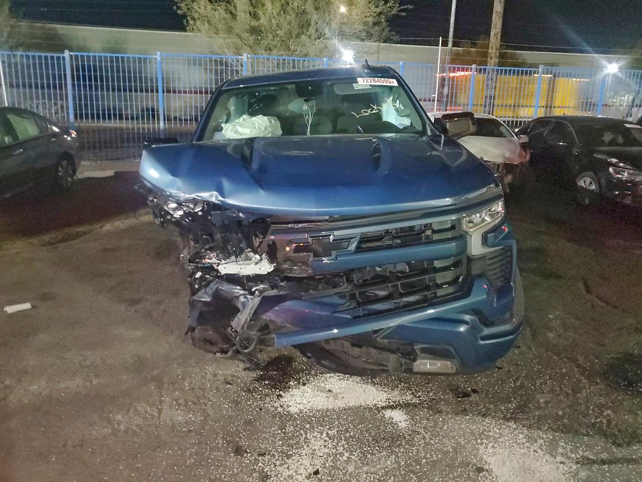 2024 CHEVROLET Silverado
