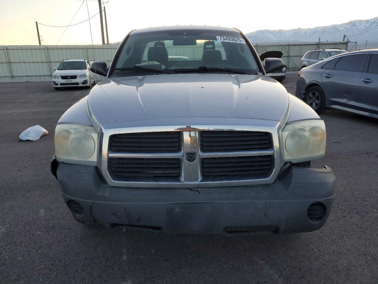 2006 DODGE Dakota