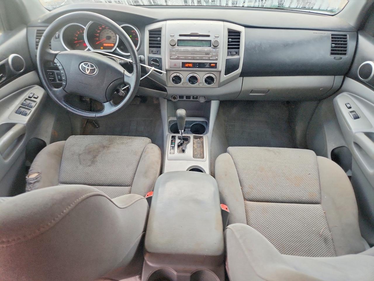 2011 TOYOTA TACOMA