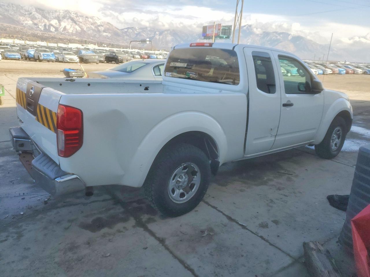 2012 NISSAN Frontier