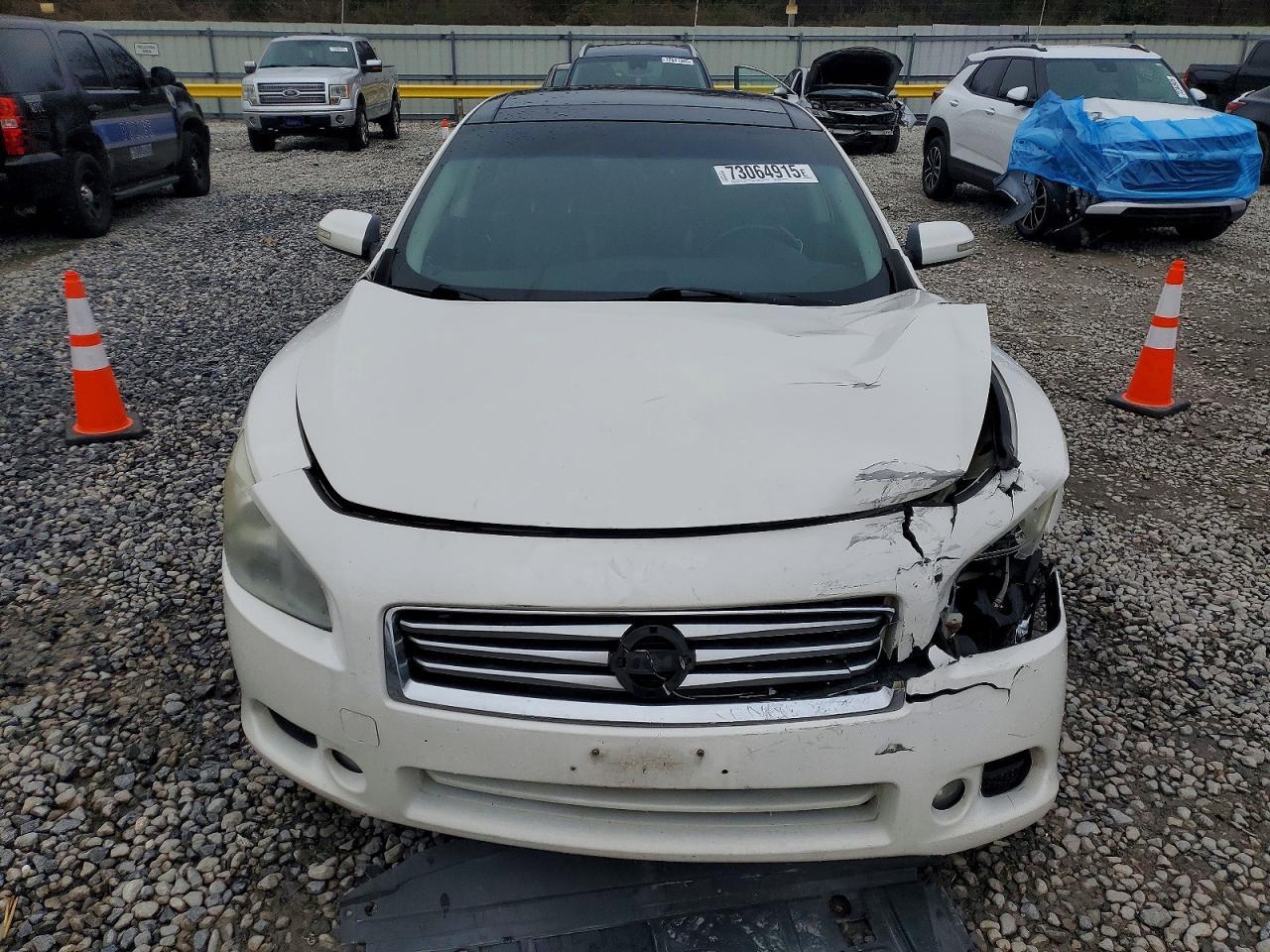 2012 NISSAN Maxima