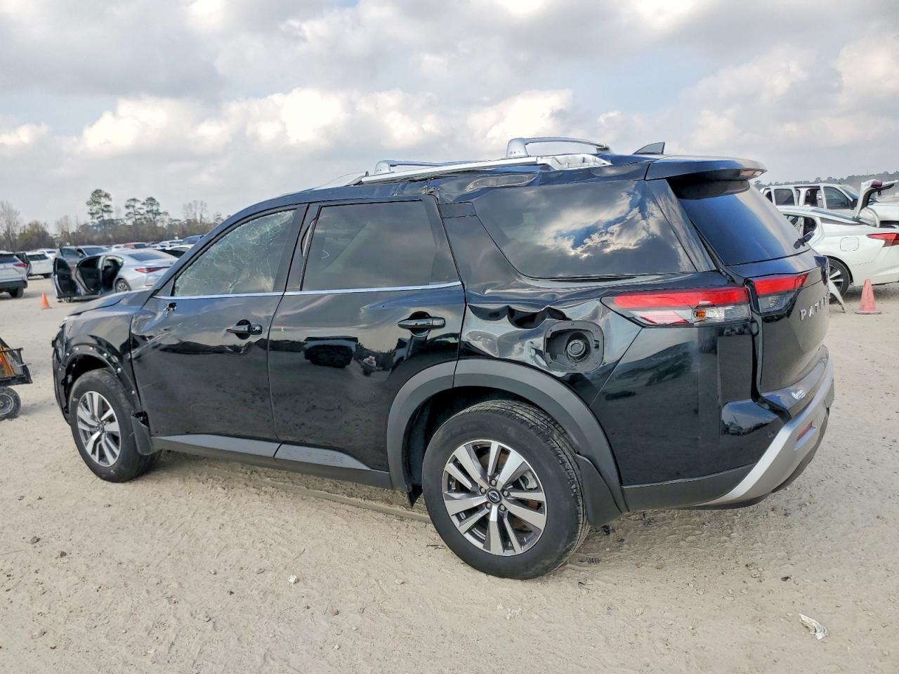 2023 NISSAN PATHFINDER