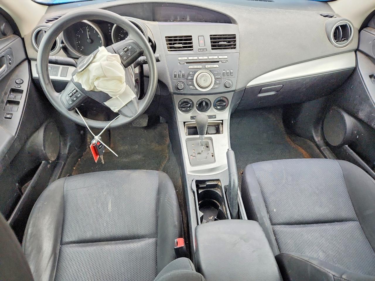 2010 MAZDA 3