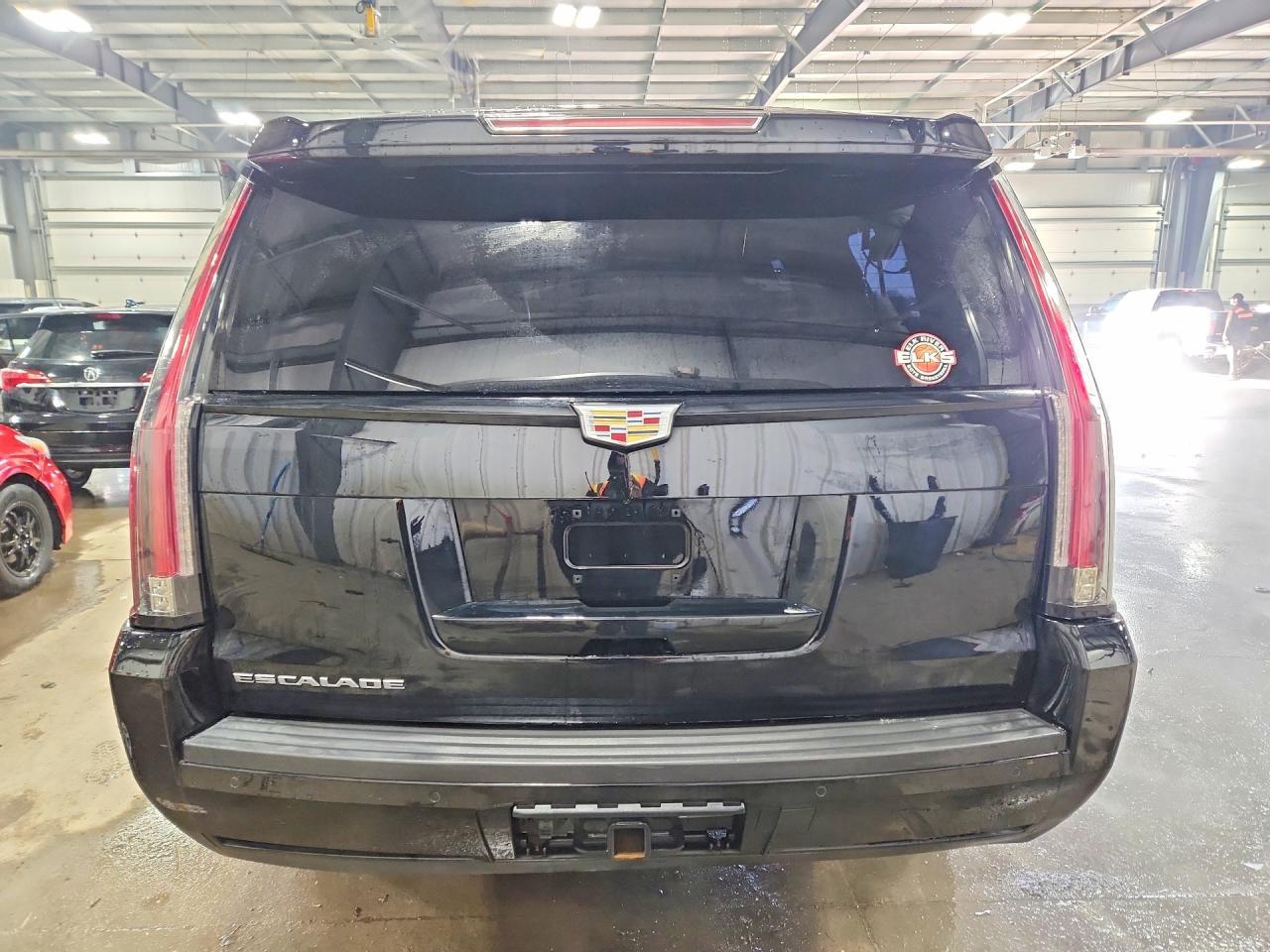 2015 CADILLAC Escalade ESV