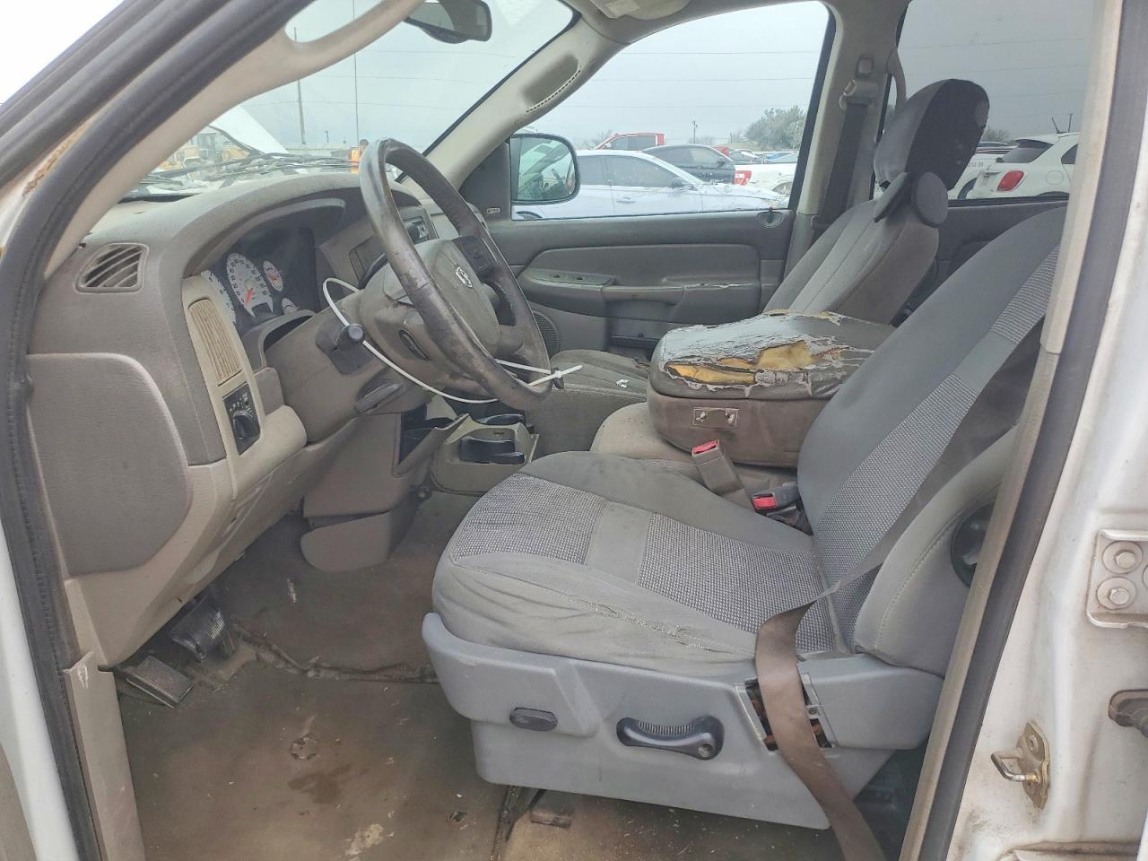 2004 DODGE RAM 1500