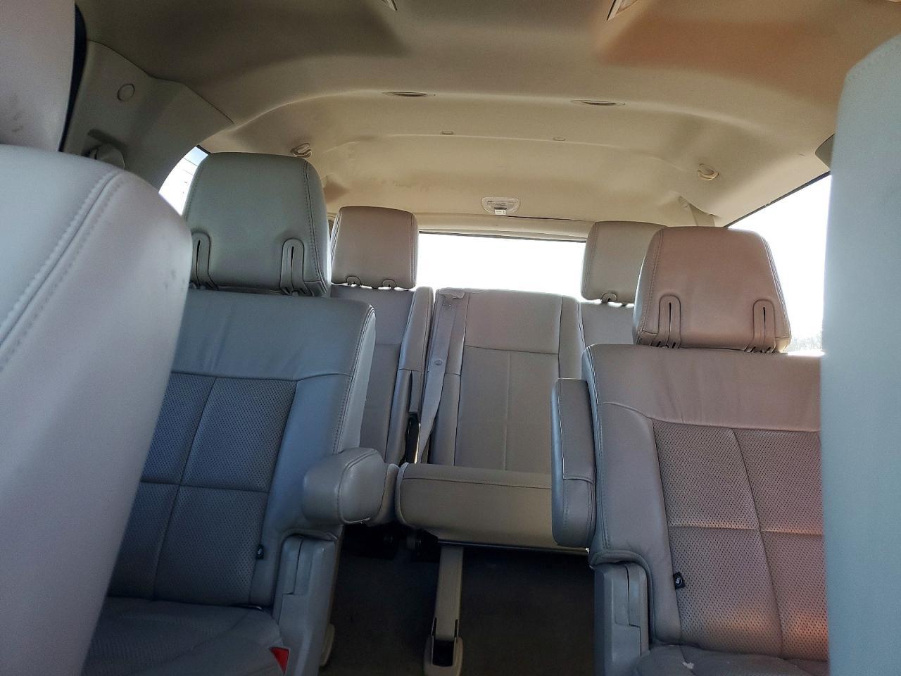 2013 LINCOLN Navigator