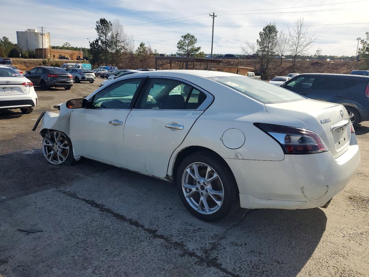 2013 NISSAN Maxima