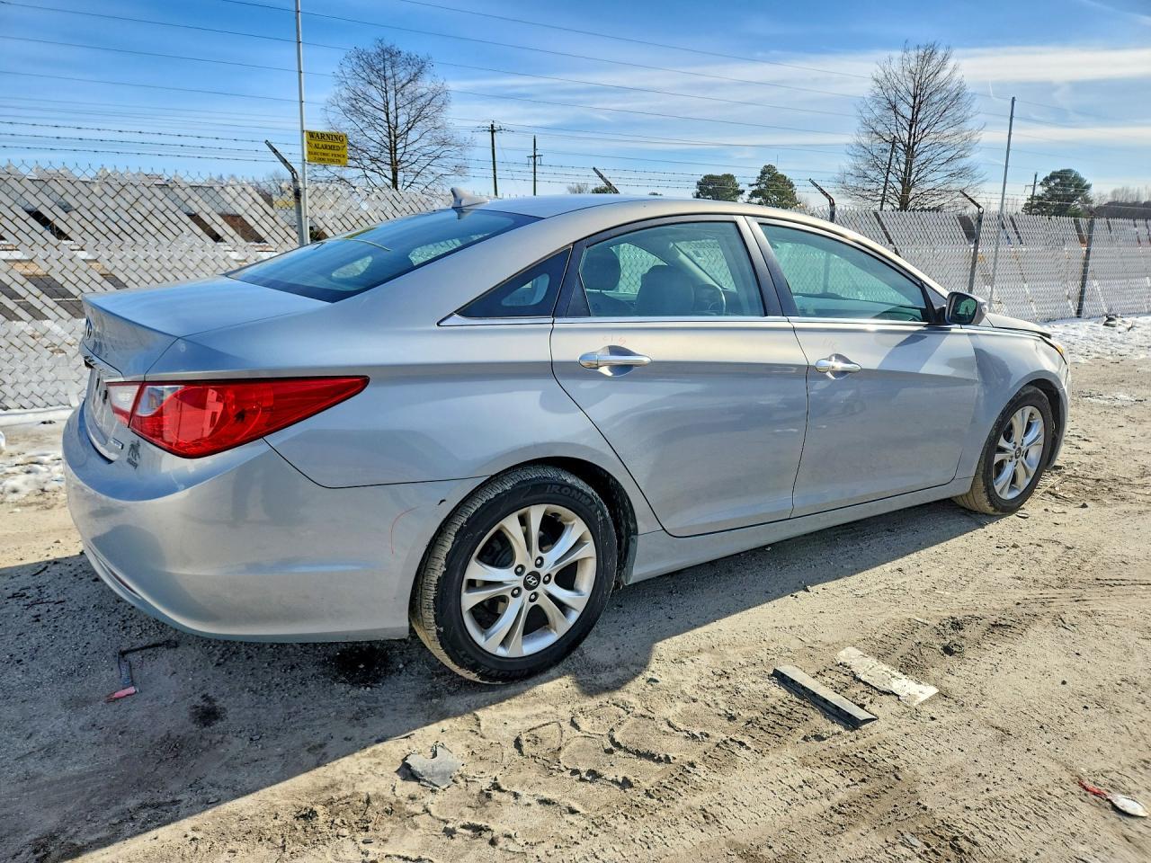 2011 HYUNDAI SONATA