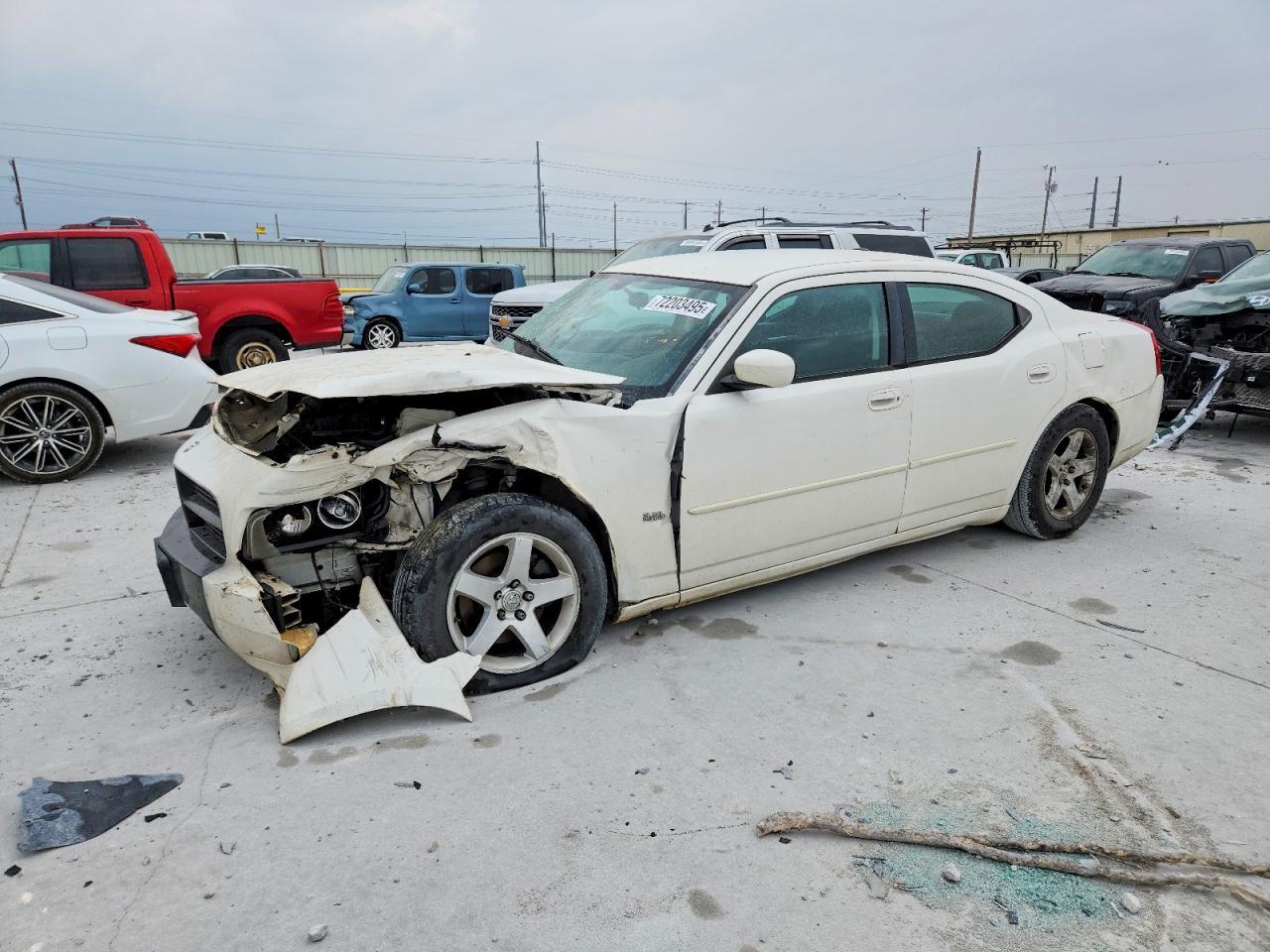 2010 DODGE CHARGER