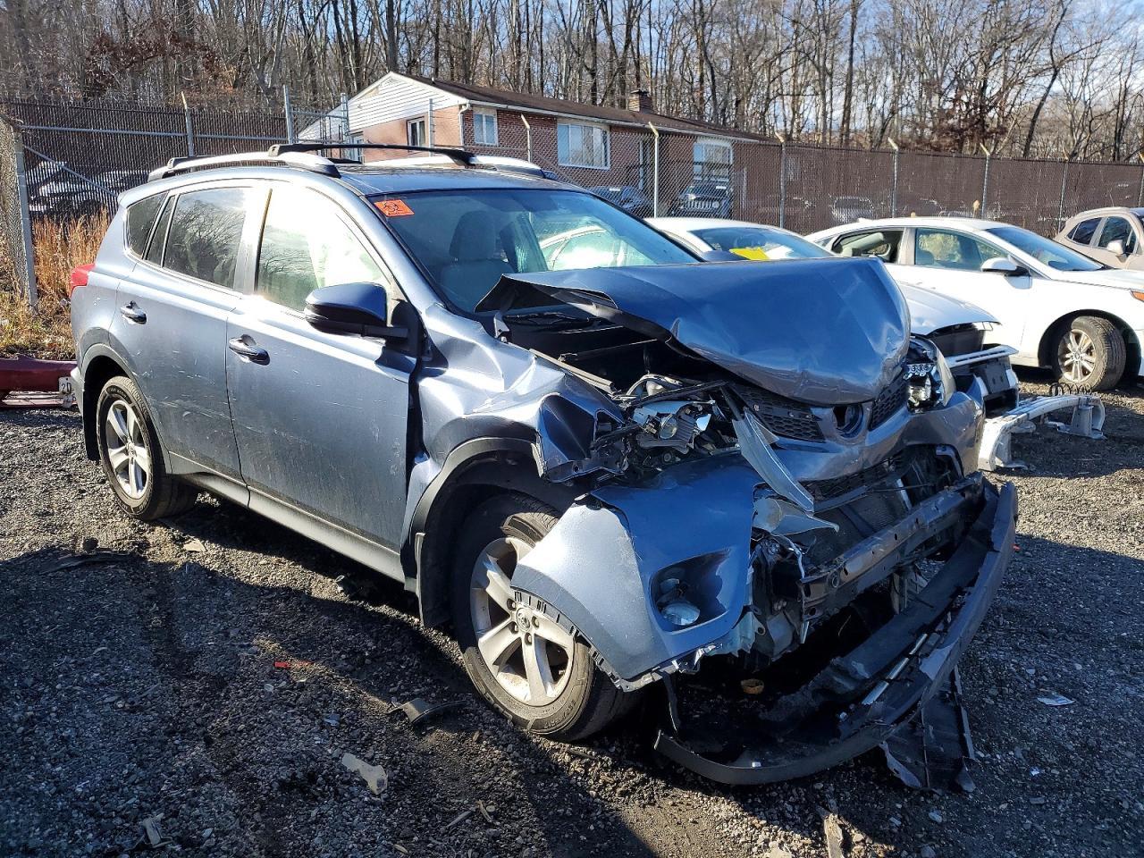 2014 TOYOTA RAV4