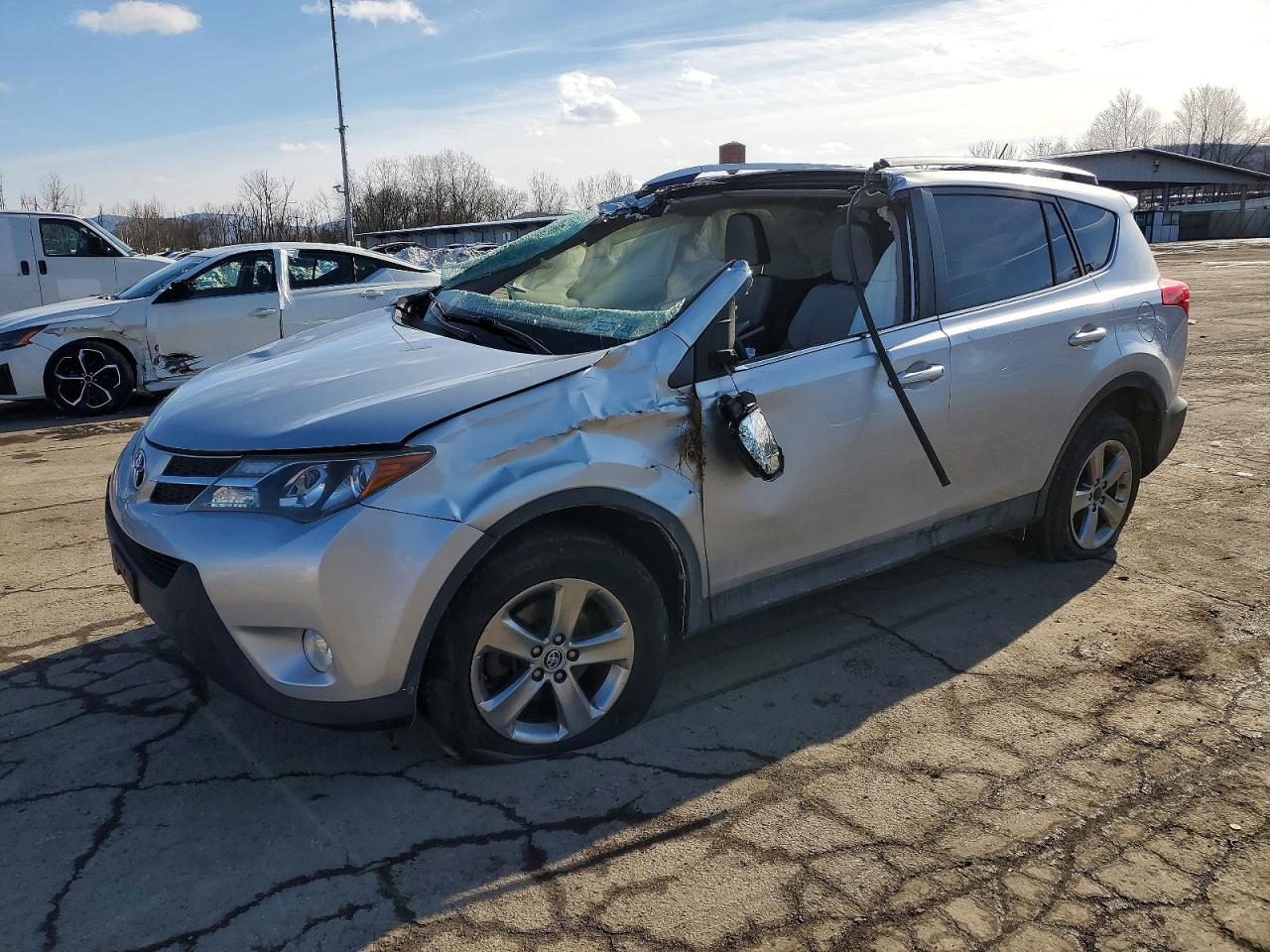 2015 TOYOTA RAV4