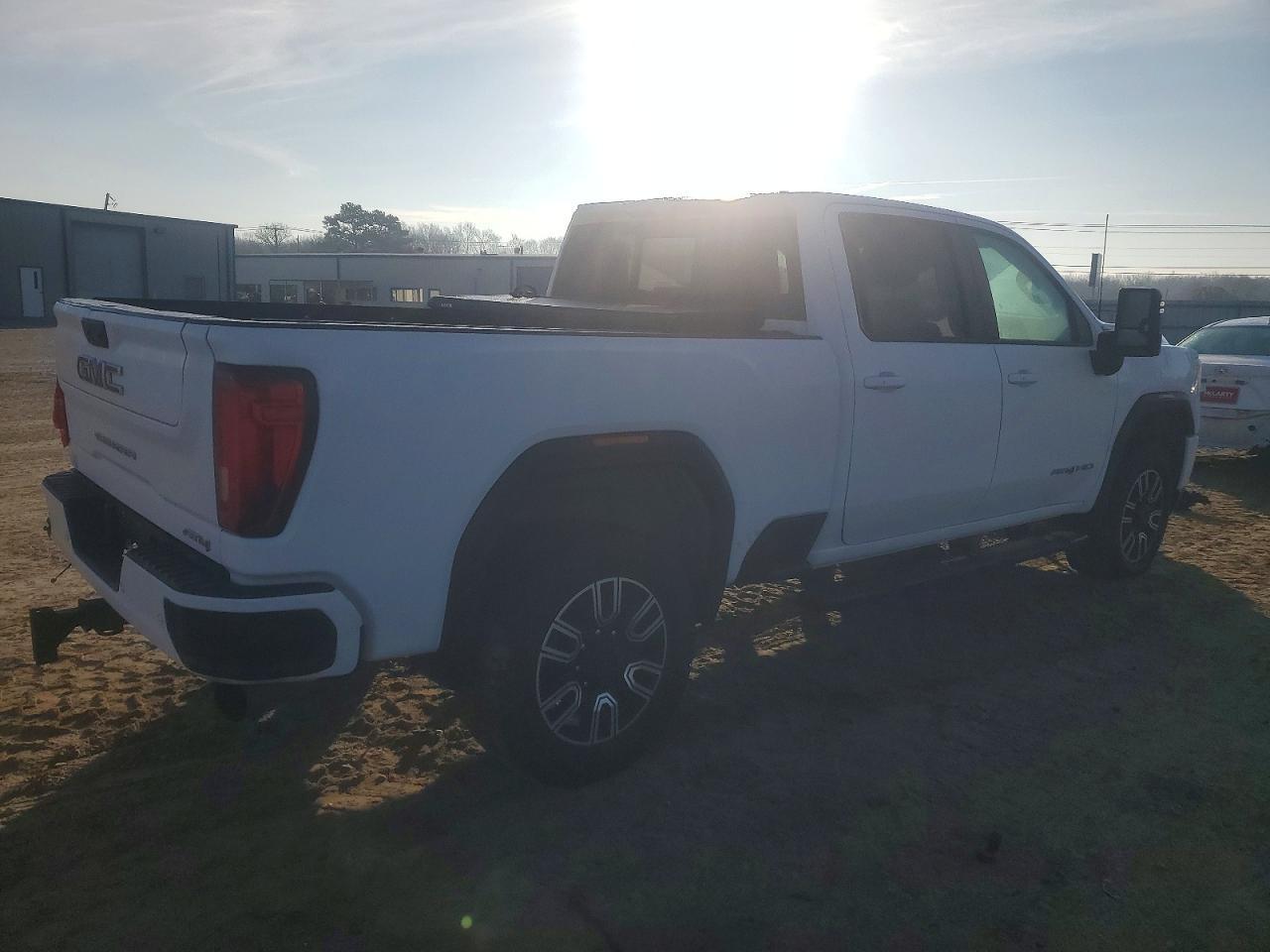2020 GMC Sierra