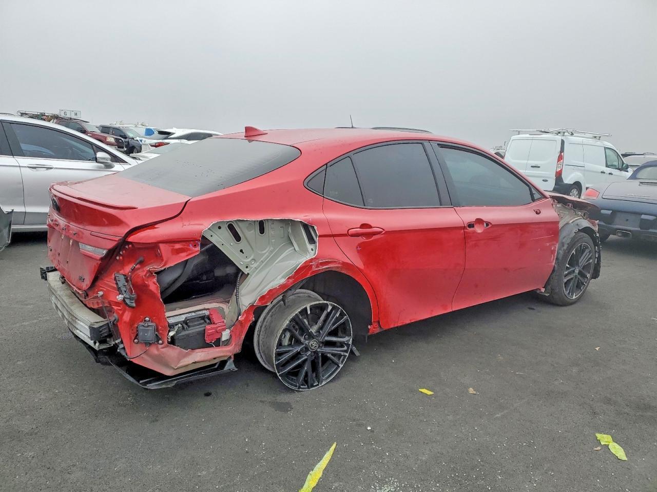 2025 TOYOTA CAMRY