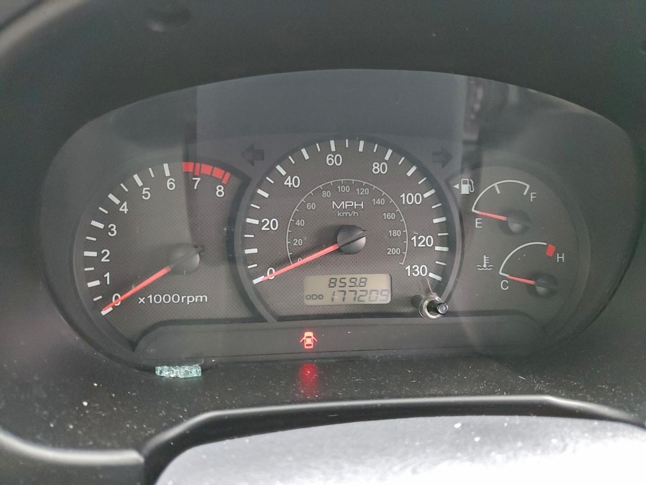 2004 HYUNDAI ACCENT
