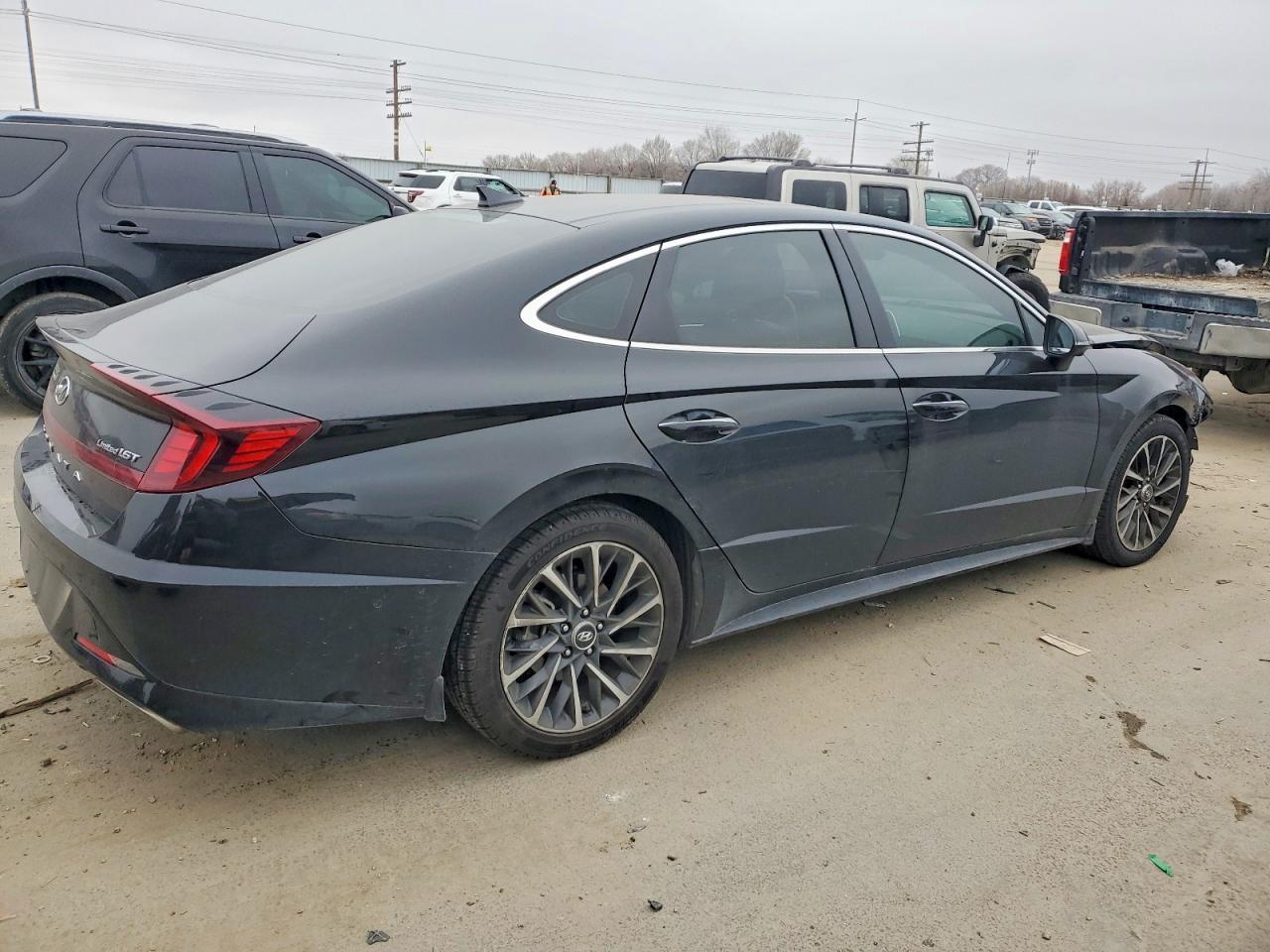 2022 HYUNDAI SONATA