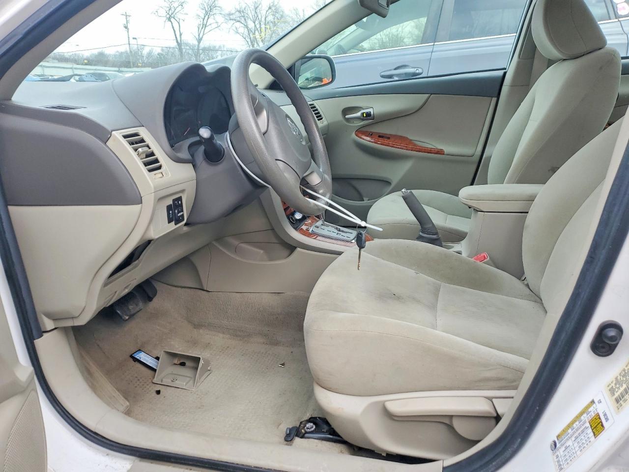 2010 TOYOTA COROLLA