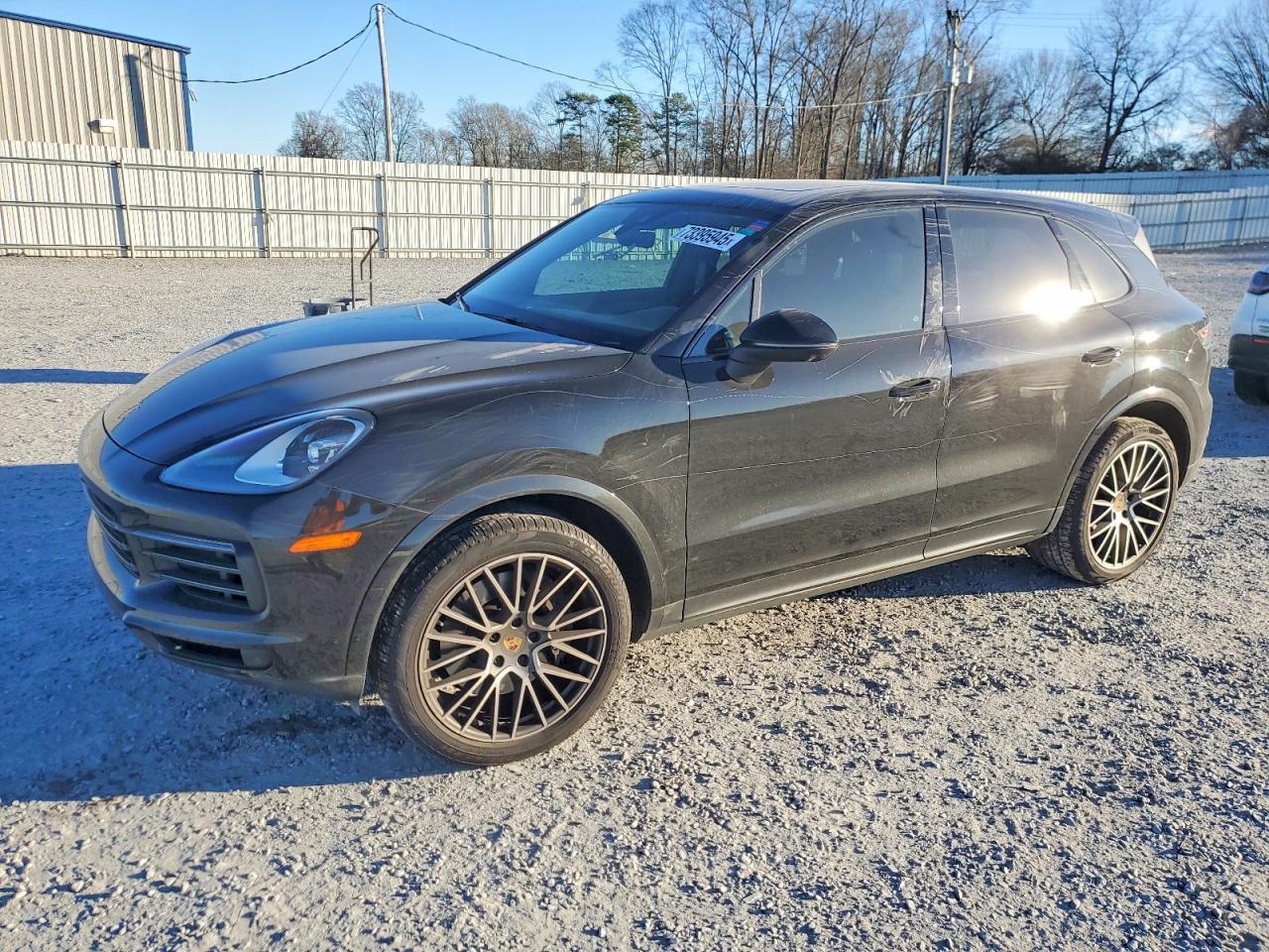 2023 PORSCHE CAYENNE