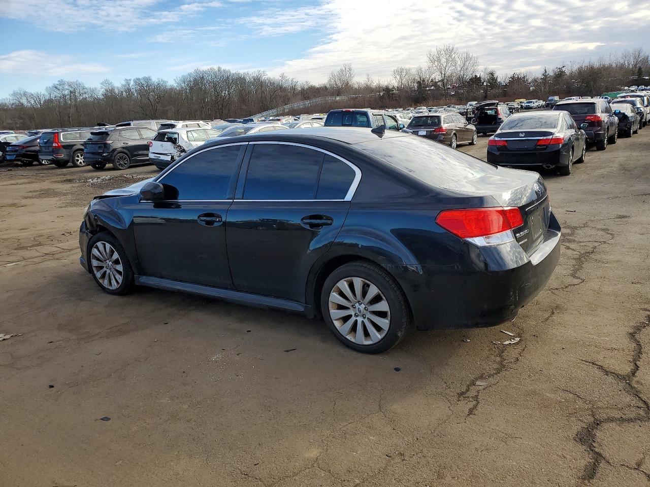 2012 SUBARU Legacy