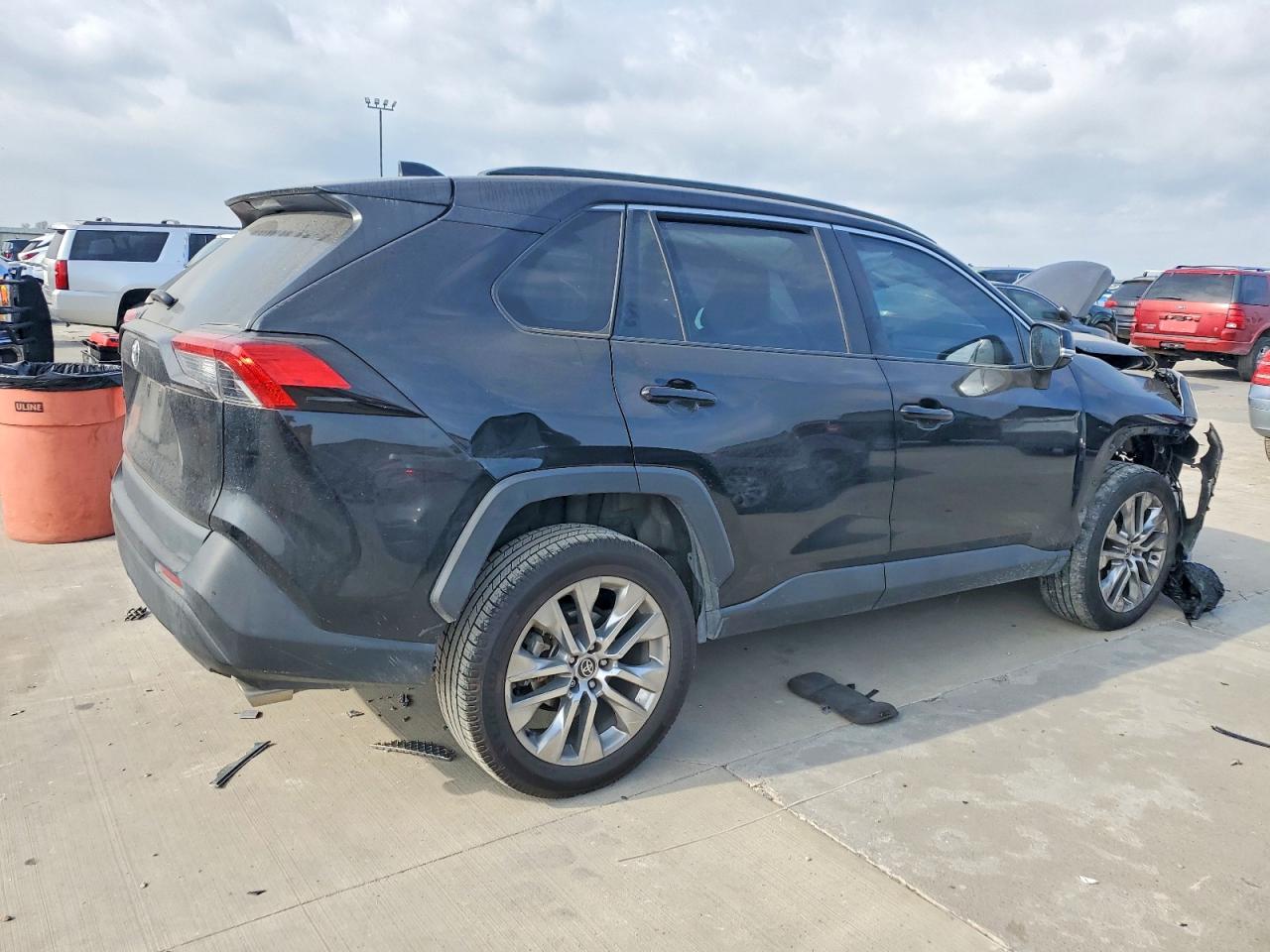 2021 TOYOTA RAV4