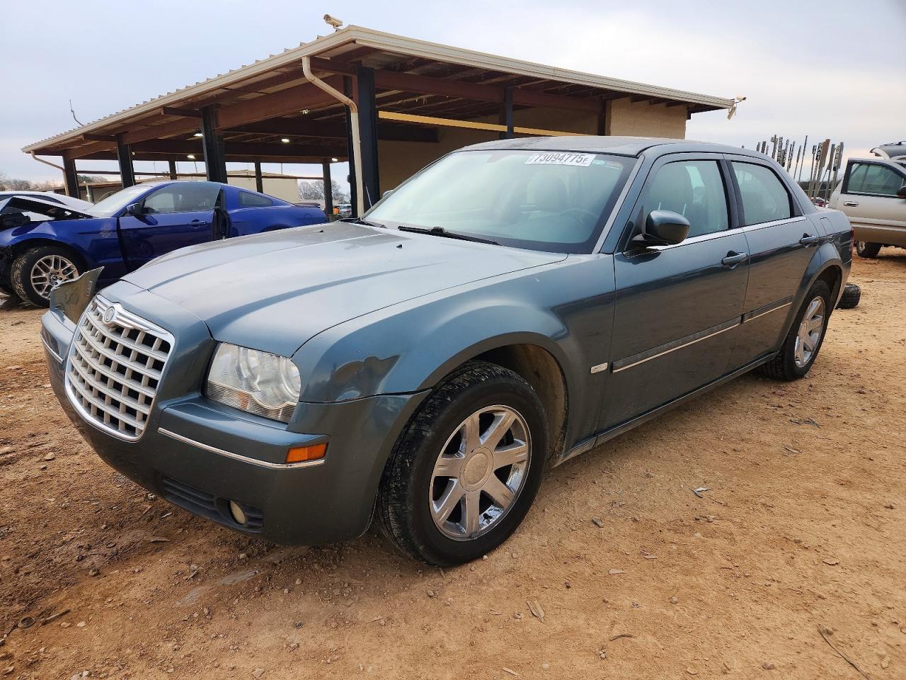 2005 CHRYSLER 300