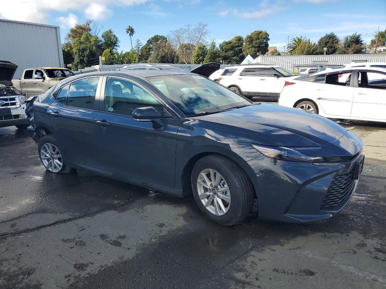 2026 TOYOTA CAMRY